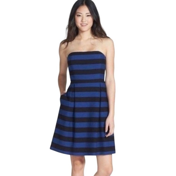 TRINA TURK Strapless Formal Striped Pleated Cissily Dress—SZ. 6 - Picture 4 of 17